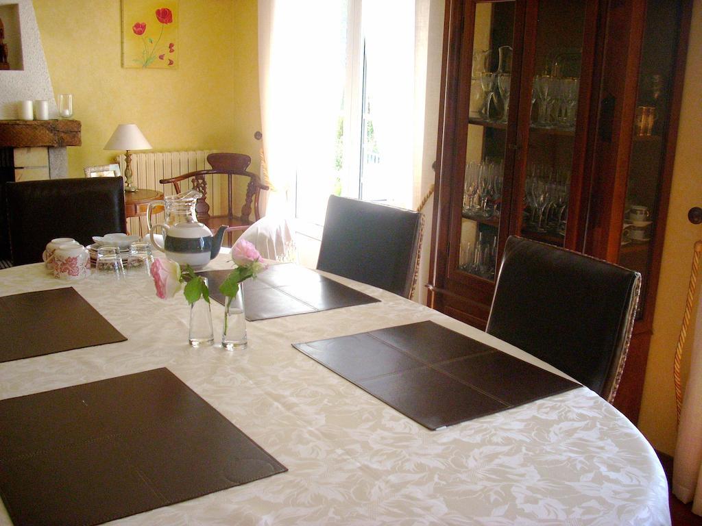 Chambres D'Hotes Kergollay Lanhouarneau Zewnętrze zdjęcie